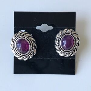 Vintage Avon Purple Oval Clip On Earrings